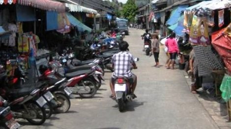 Hua Thanon Wet Market