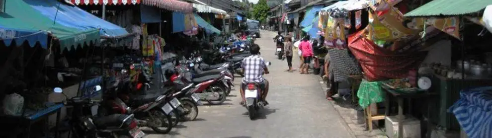 Hua Thanon Wet Market