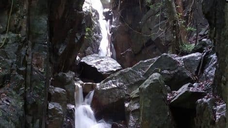 Wang Sao Thong Waterfall